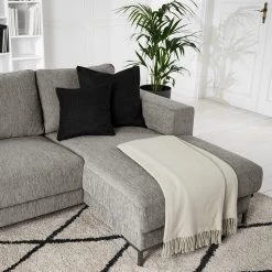 Fredriks Canapé d’angle Summer - Tissu Madu: Gris clair - Méridienne courte à droite (vue de face) - Sans fonction couchage -Canapés Soldes Magasin 1000012445 220802 030 DETAILS P000000001000012445