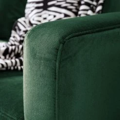 Jack & Alice Canapé d'angle Elnora - Vert foncé - Méridienne longue à gauche (vue de face) - Avec repose-pieds -Canapés Soldes Magasin 1000022208 181114 11415725 MOOD GALLERYIMAGES P000000001000022208 mood