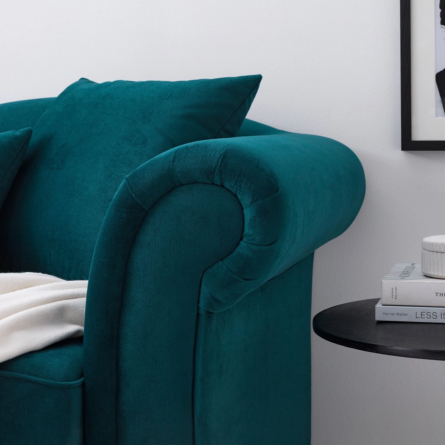 Jack & Alice Canapé York (3 places) - Tissu Chepi : Bleu pétrol 9 Jack & Alice Canapé York (3 places) - Tissu Chepi : Bleu pétrol – Image 9