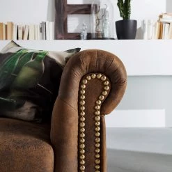 Canapé Torquay (3 places) - Marron 20 Canapé Torquay (3 places) - Marron -Canapés Soldes Magasin 1000094670 220121 10104300090 DETAILS P000000001000094670