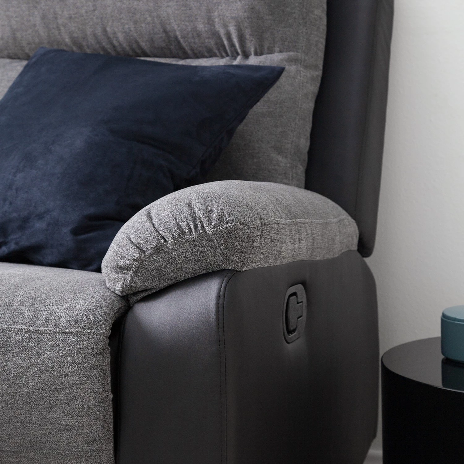 Loftscape Canapé relax Warmun (3 places) - Imitation cuir / Microfibre - Noir / Gris 14 Loftscape Canapé relax Warmun (3 places) - Imitation cuir / Microfibre - Noir / Gris – Image 14