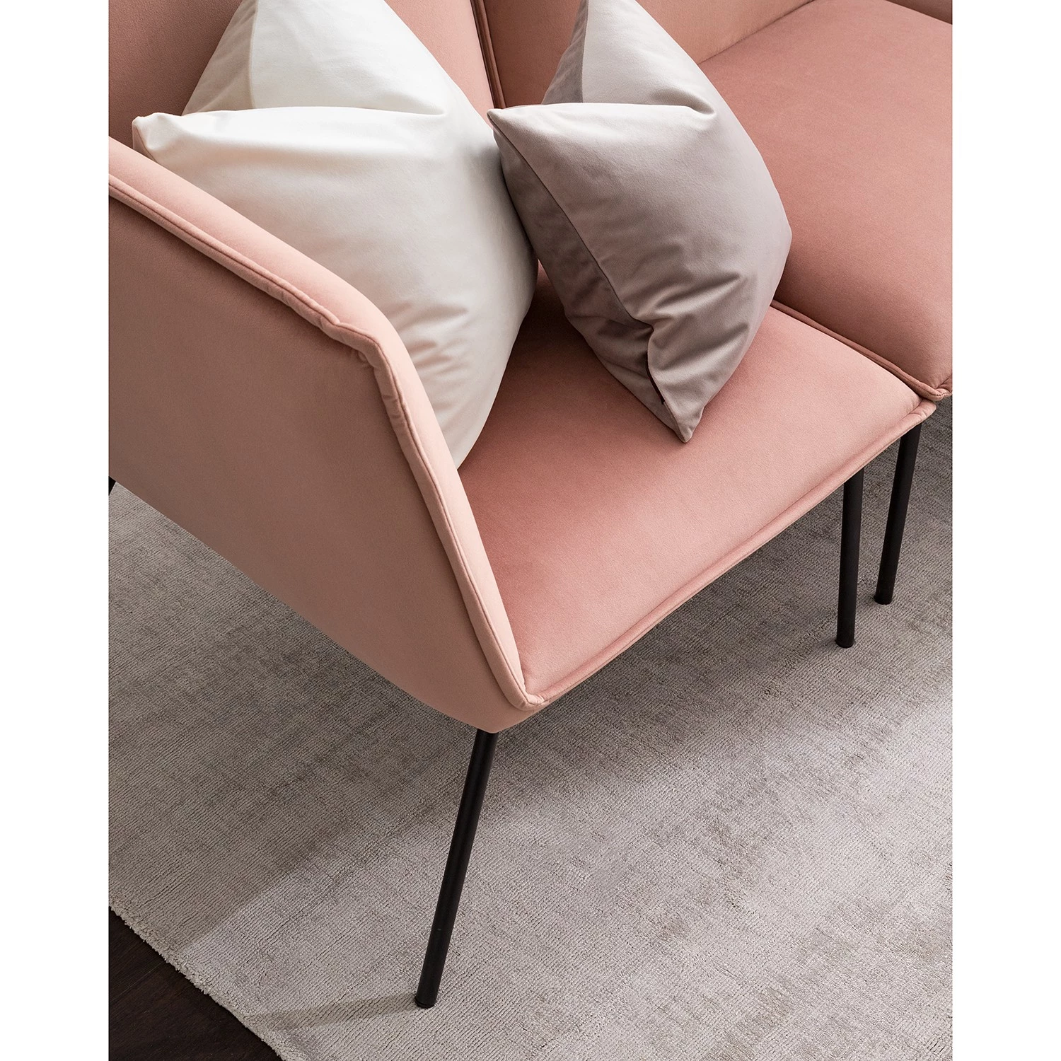 Jack & Alice Canapé d’angle Dorado - Velours - Rose vieilli 10 Jack & Alice Canapé d’angle Dorado - Velours - Rose vieilli – Image 10