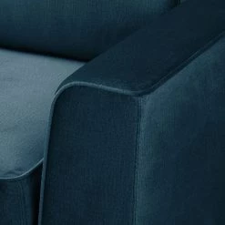 Jack & Alice Canapé Sanchez I (2 places) - Velours - Velours Onoli: Bleu marine 18 Jack & Alice Canapé Sanchez I (2 places) - Velours - Velours Onoli: Bleu marine -Canapés Soldes Magasin 1000179246 190813 17580100250 DETAILS P000000001000179246