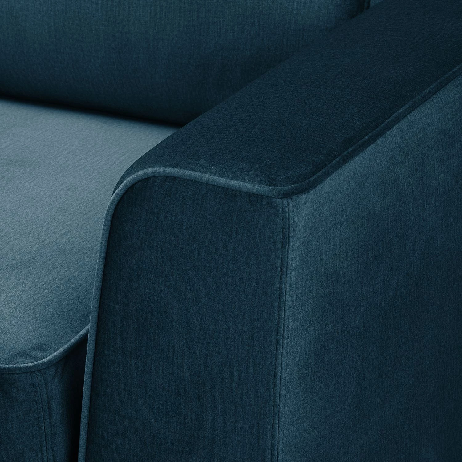 Jack & Alice Canapé Sanchez I (2 places) - Velours - Velours Onoli: Bleu marine 8 Jack & Alice Canapé Sanchez I (2 places) - Velours - Velours Onoli: Bleu marine – Image 8