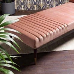 Jack & Alice Méridienne Bellbird - Velours - Mauve 27 Jack & Alice Méridienne Bellbird - Velours - Mauve -Canapés Soldes Magasin 1000179442 200417 17492700009 MOOD DETAILS P000000001000179442 mood