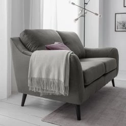 Jack & Alice Canapé Tennyson (2 places) - Velours - Gris -Canapés Soldes Magasin 1000180141 201030 05551700021 MOOD DETAILS P000000001000180141 mood