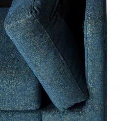 Studio Copenhagen 2-3 places Canapé COSO Classic+ - Tissu Chenille Rufi: Bleu - Chêne foncé 33 Studio Copenhagen 2-3 places Canapé COSO Classic+ - Tissu Chenille Rufi: Bleu - Chêne foncé -Canapés Soldes Magasin 1000212738 200825 13135300093 DETAILS P000000001000212738