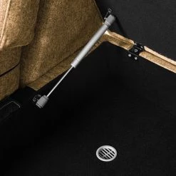 Studio Copenhagen Canapé d’angle COSO Classic+ ottomane - Tissu Inze: Marron clair - Largeur : 311 cm - Méridienne longue à droite (vue de face) - Coffre de lit - Chêne foncé -Canapés Soldes Magasin 1000212907 200825 13031601210 DETAILS P000000001000212907