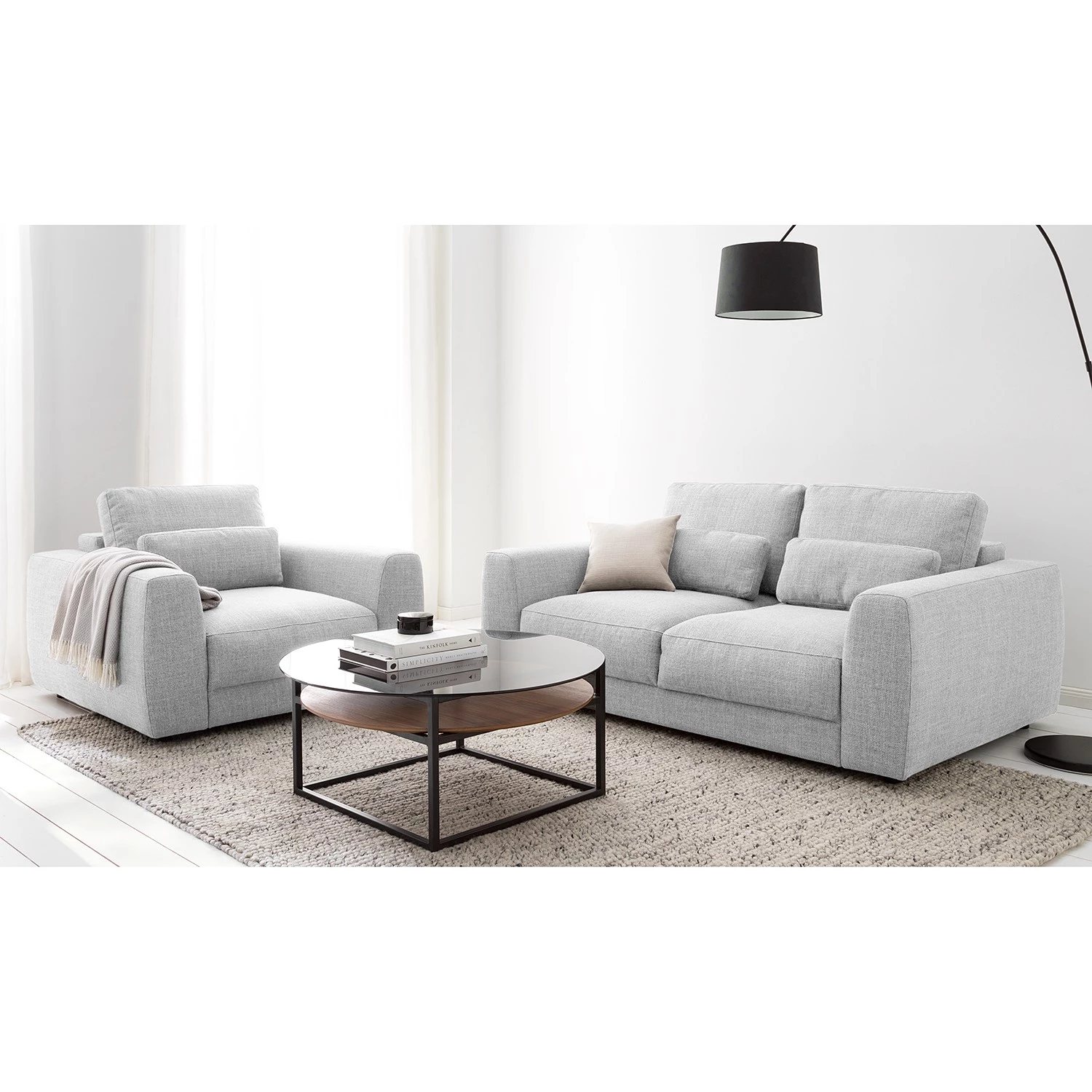 Studio Copenhagen Canapé Willows (2 places) - Tissu Amila: Gris clair 2 Studio Copenhagen Canapé Willows (2 places) - Tissu Amila: Gris clair – Image 2