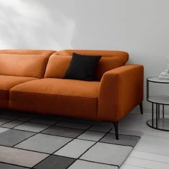 Studio Copenhagen Canapé d’angle Berrie II - Tissu Saia: Rouille - Largeur : 325 cm - Méridienne longue à gauche (vue de face) -Canapés Soldes Magasin 1000217504 210215 12145600060 DETAILS P000000001000217504