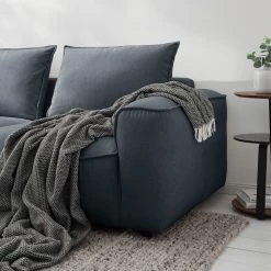 Studio Copenhagen Grand canapé Buckley I - Tissu Saia: Gris 33 Studio Copenhagen Grand canapé Buckley I - Tissu Saia: Gris -Canapés Soldes Magasin 1000217834 210215 12150400241 DETAILS P000000001000217834