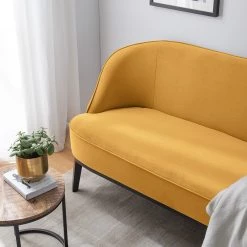 Ridgevalley Canapé Voiteur (2-3 places) - Microfibre Sela: Jaune maïs - Hêtre foncé 19 Ridgevalley Canapé Voiteur (2-3 places) - Microfibre Sela: Jaune maïs - Hêtre foncé -Canapés Soldes Magasin 1000227365 210426 16023300124 DETAILS P000000001000227365