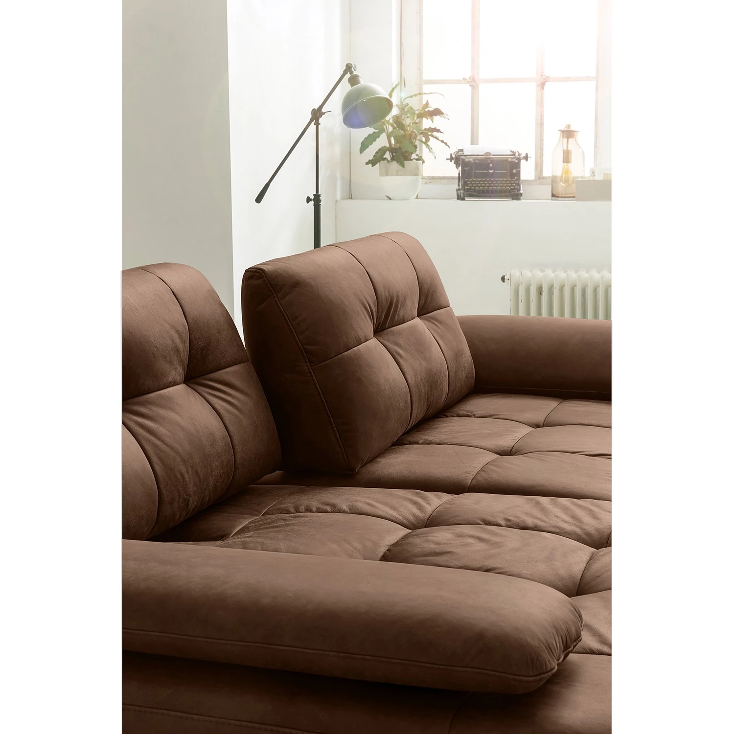 Fredriks Grand canapé Linville - Microfibre Torne: Marron - Avec appui-tête 9 Fredriks Grand canapé Linville - Microfibre Torne: Marron - Avec appui-tête – Image 9