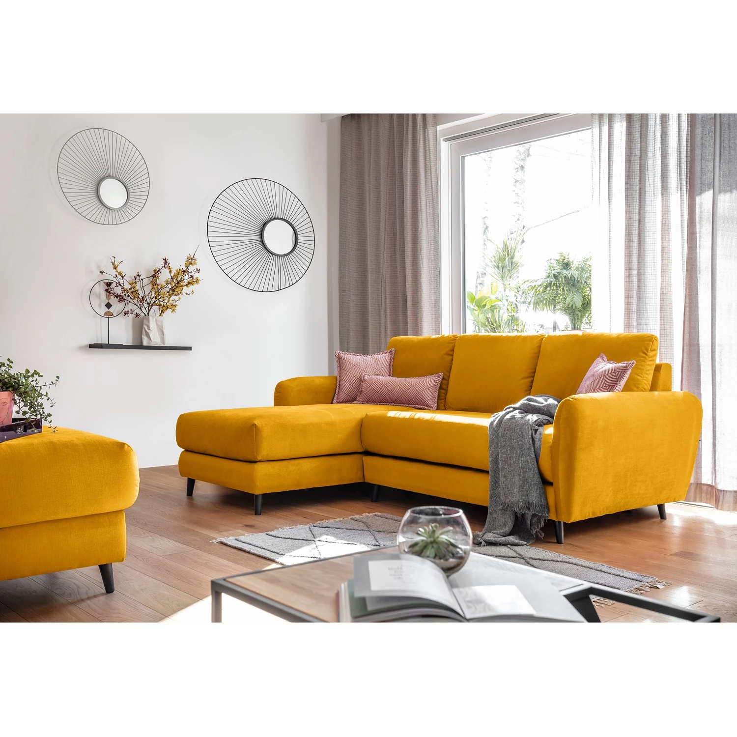 Loftscape Canapé d’angle Tatan - Microfibre Faria: Jaune - Méridienne courte à gauche (vue de face) - Sans repose-pieds 2 Loftscape Canapé d’angle Tatan - Microfibre Faria: Jaune - Méridienne courte à gauche (vue de face) - Sans repose-pieds – Image 2