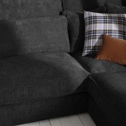 Naturoo Canapé d'angle Coolock - Noir - Méridienne longue à droite (vue de face) -Canapés Soldes Magasin ecksofa coolock cord ottomane davorstehend rechts schwarz 5063988