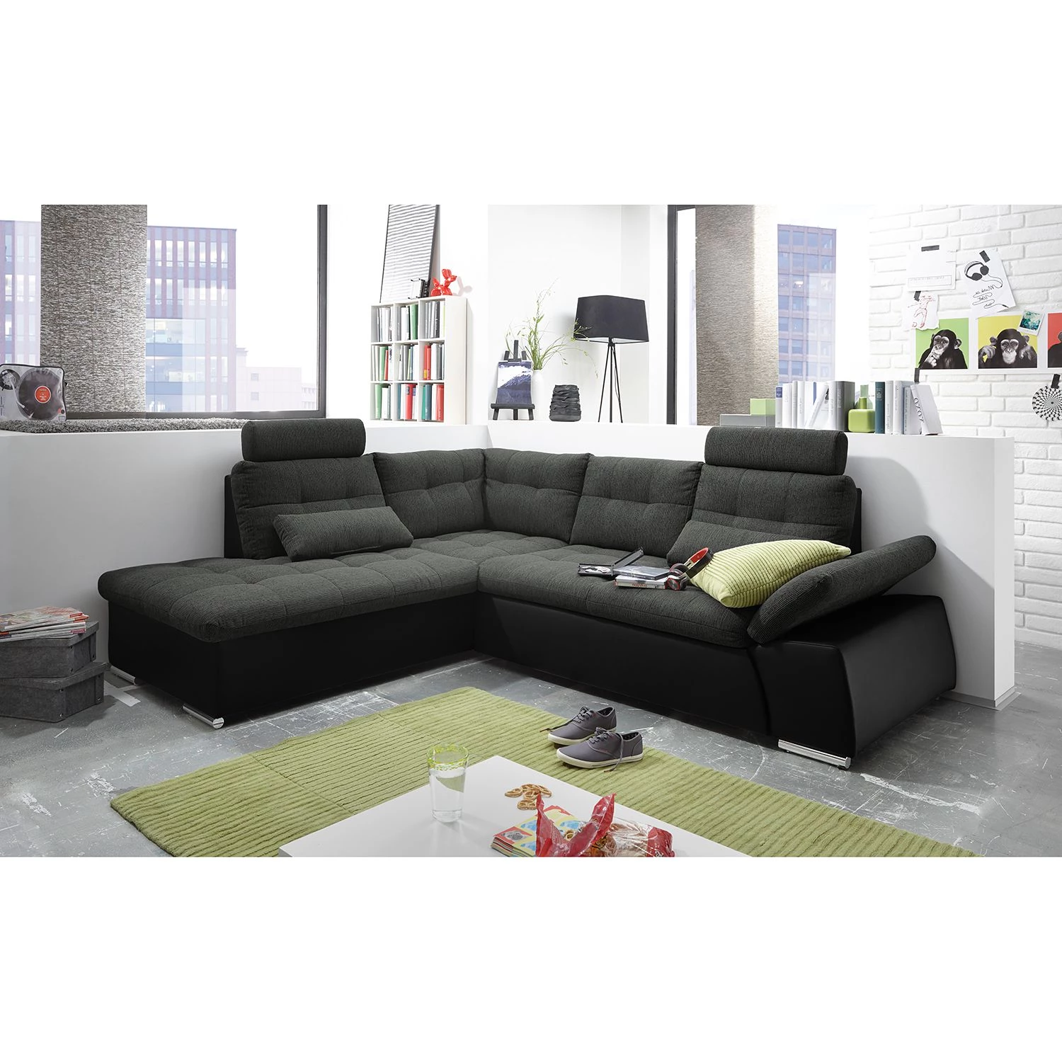 Fredriks Canapé d'angle Puntiro (convertible) - Cuir synthétique Lilo / Tissu structuré Satur: Noit / Anthracite - Méridienne longue à gauche (vue de face) 5 Fredriks Canapé d'angle Puntiro (convertible) - Cuir synthétique Lilo / Tissu structuré Satur: Noit / Anthracite - Méridienne longue à gauche (vue de face) – Image 5