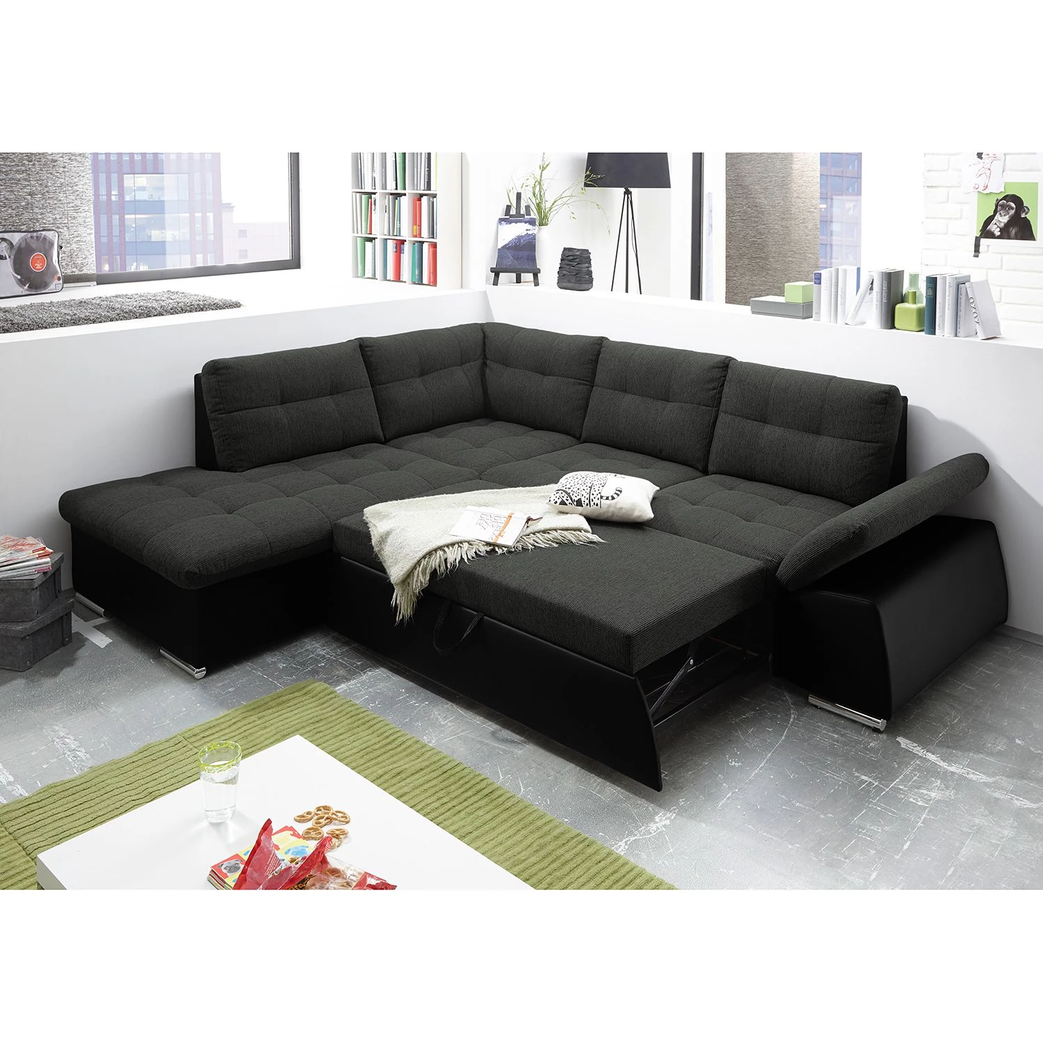 Fredriks Canapé d'angle Puntiro (convertible) - Cuir synthétique Lilo / Tissu structuré Satur: Noit / Anthracite - Méridienne longue à gauche (vue de face) 6 Fredriks Canapé d'angle Puntiro (convertible) - Cuir synthétique Lilo / Tissu structuré Satur: Noit / Anthracite - Méridienne longue à gauche (vue de face) – Image 6